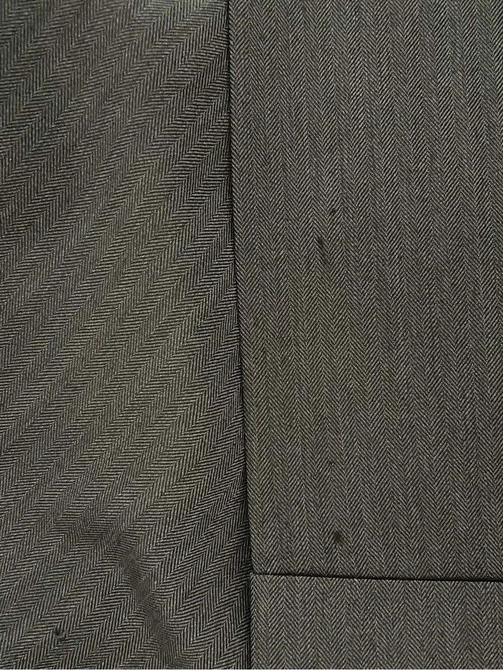 Brooks Brothers 1818 Madison Dark Gray Two-Button Men's Suit Jacket and Pants